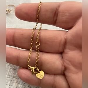 EVRY Dainty Gold Tone Chain Bracelet